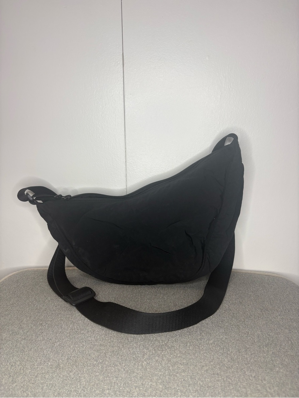 Uniqlo Black and Brown Crossbody Sling Bag